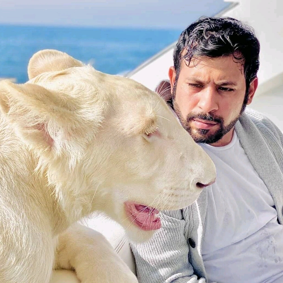 Humaid Albuqaish Age, Bio, Wiki, Trivia, Net Worth @humaidalbuqaish.