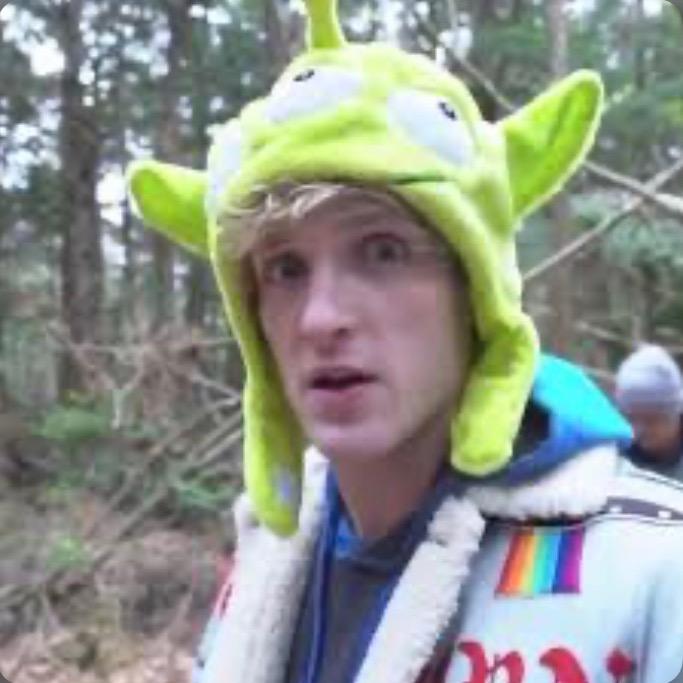 🦄 @logan_paul_reacts - Logan Paul’s son - TikTok