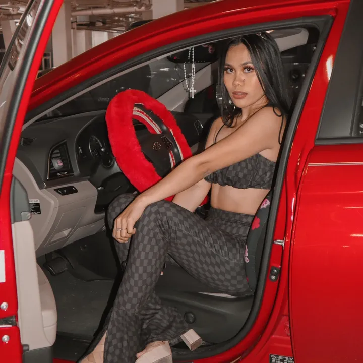 @queenvianncey