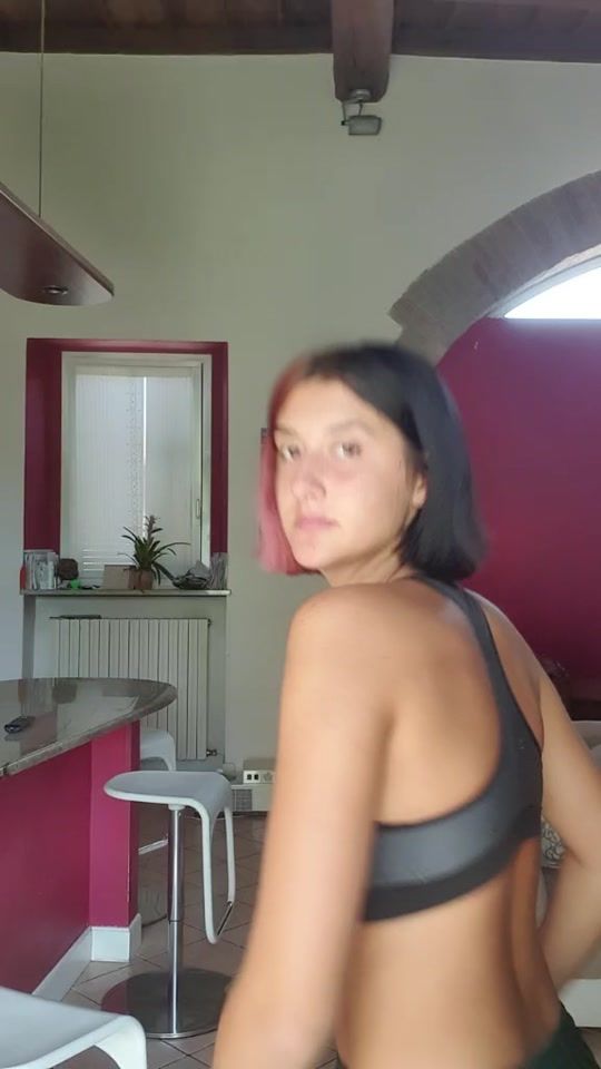 TikTok video thumbnail by laqueendeimanzi