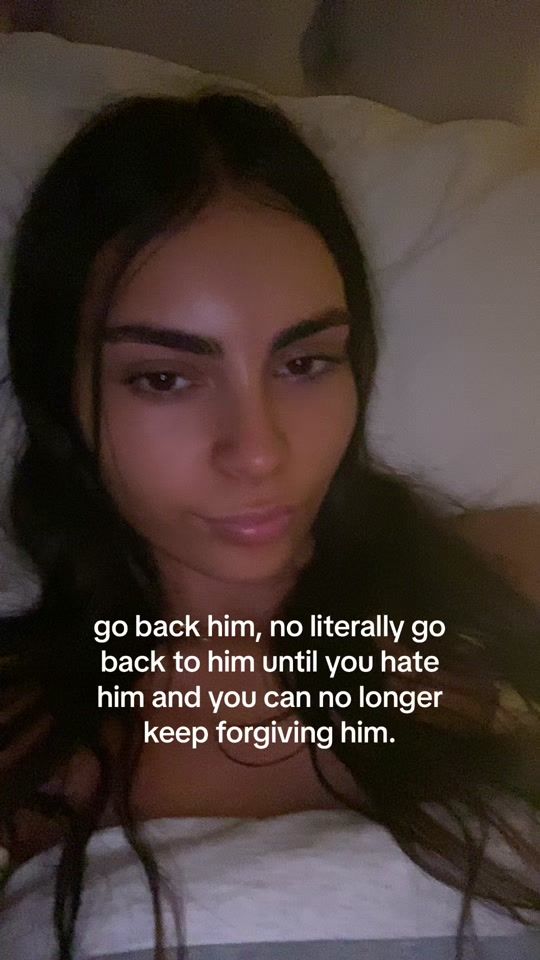 TikTok video thumbnail by helena_xo22