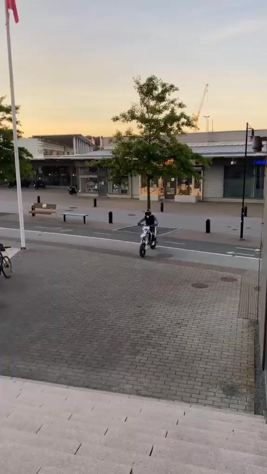 TikTok video thumbnail by moto_crazzy