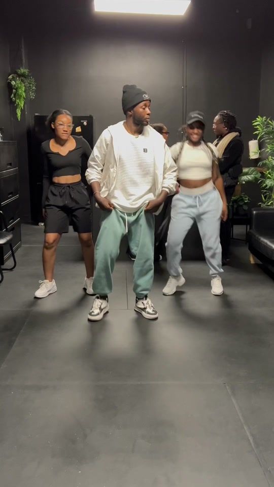 TikTok video thumbnail by guetshine.lamour