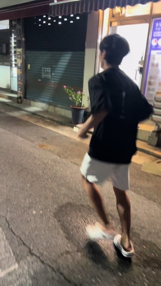 TikTok video thumbnail by clowdrop