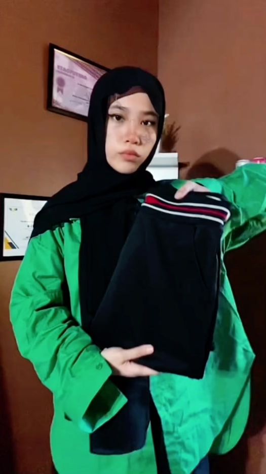 TikTok video thumbnail by celanasantai66