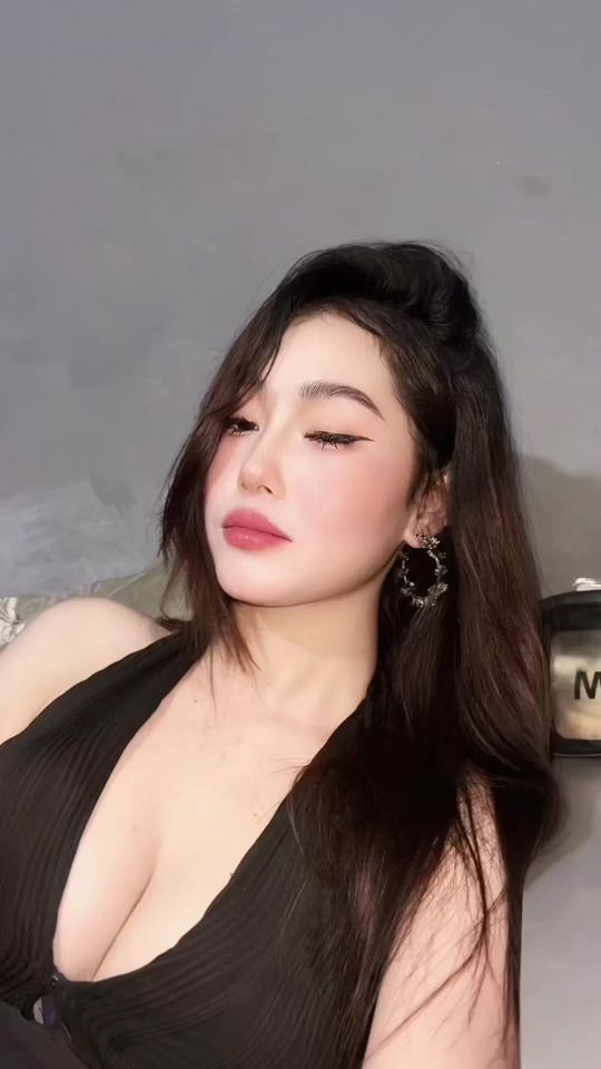 TikTok video thumbnail by __leak1