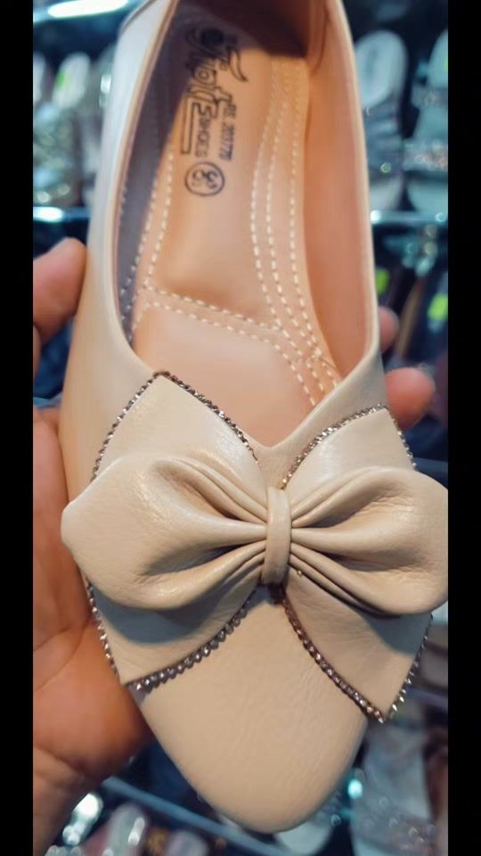 TikTok video thumbnail by famousshoes124