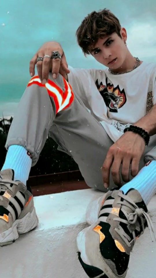 TikTok video thumbnail by b0yz0mbie.st