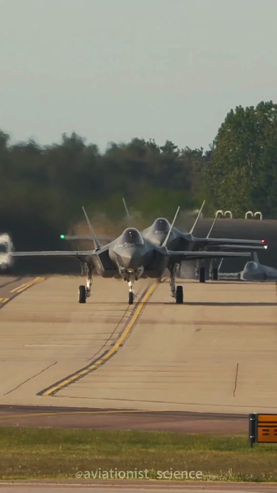 TikTok video thumbnail by aviationist_science