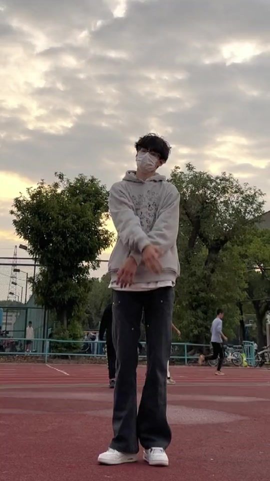 TikTok video thumbnail by xiaozheng550