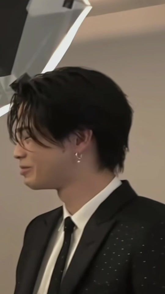 TikTok video thumbnail by com._.0515