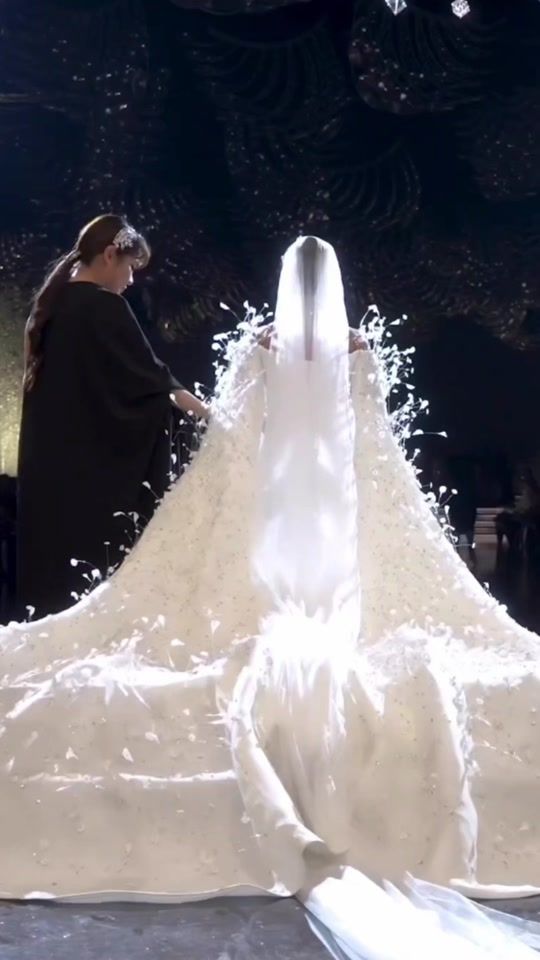 TikTok video thumbnail by kuwaiti.weddings