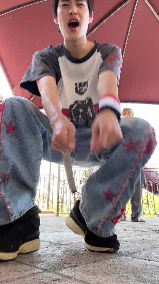 TikTok video thumbnail by riize_official