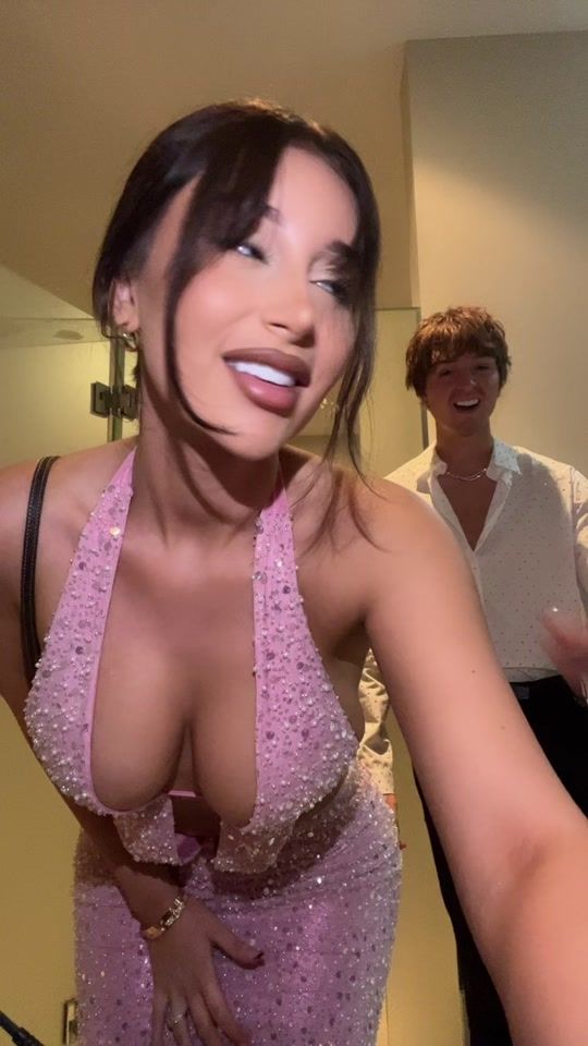 TikTok video thumbnail by mikaelatestacle