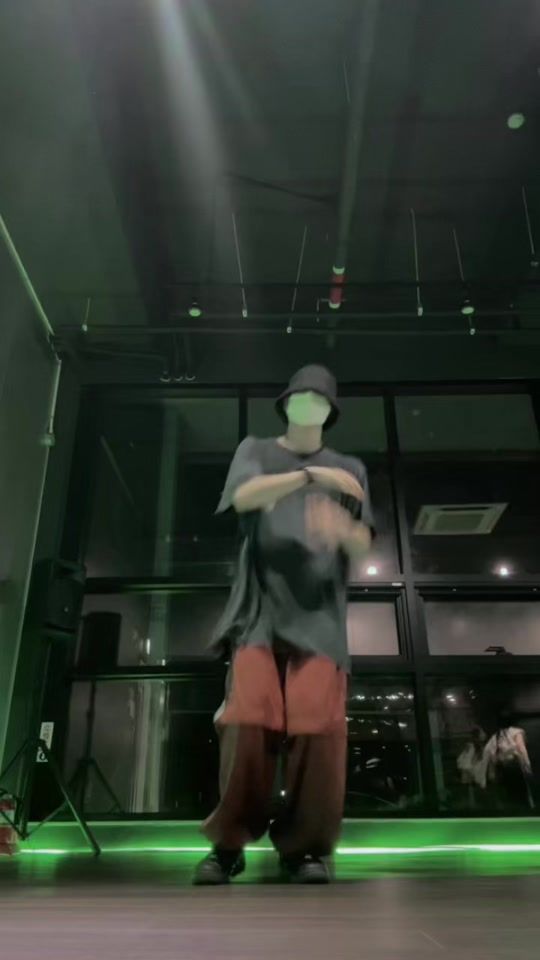 TikTok video thumbnail by hyeok.oo