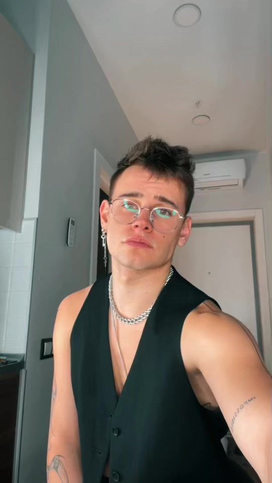 TikTok video thumbnail by maks.nemcev