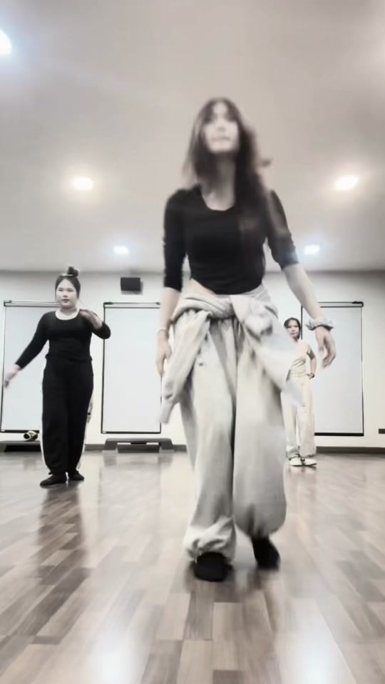 TikTok video thumbnail by bamchoummany
