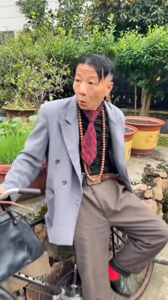TikTok video thumbnail by particular.quotes