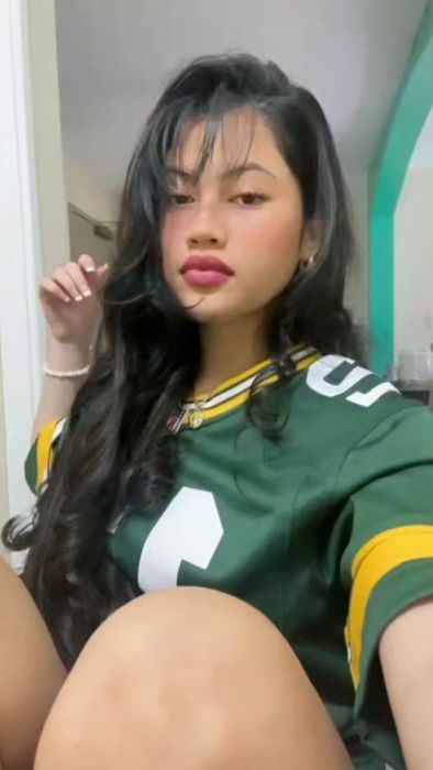 TikTok video thumbnail by baddiess211