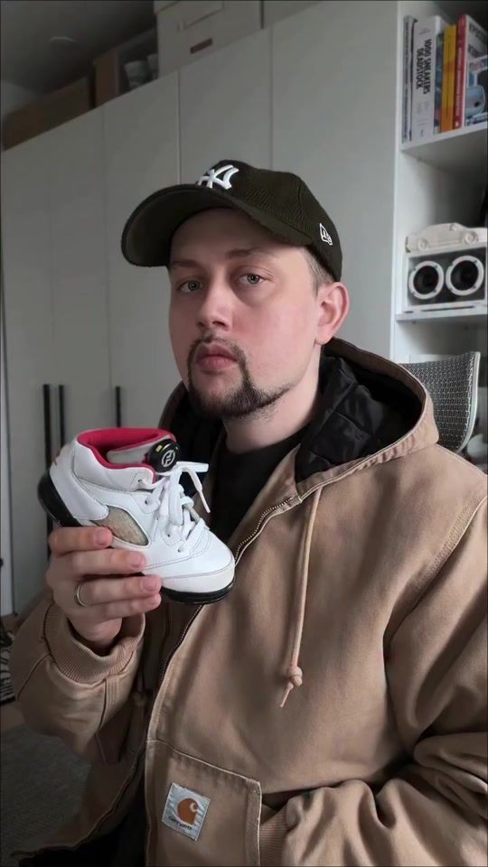 TikTok video thumbnail by kickspaper