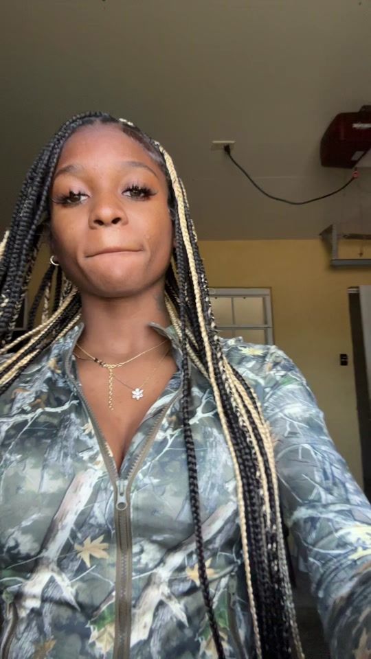 TikTok video thumbnail by prettyface.tt2