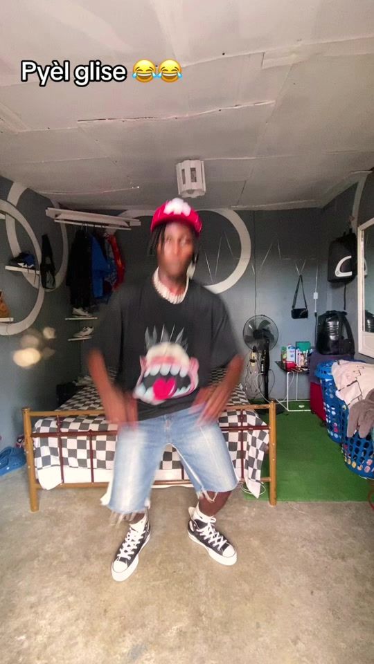 TikTok video thumbnail by zyzy_bl4ck