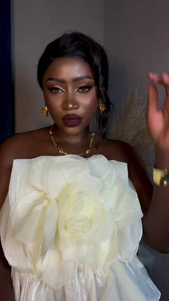 TikTok video thumbnail by carla_makeup2