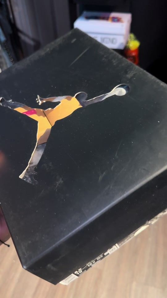 TikTok video thumbnail by ariel_sneaker