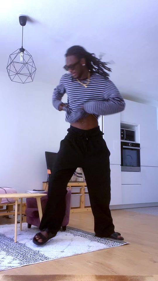 TikTok video thumbnail by lilouwartsabar