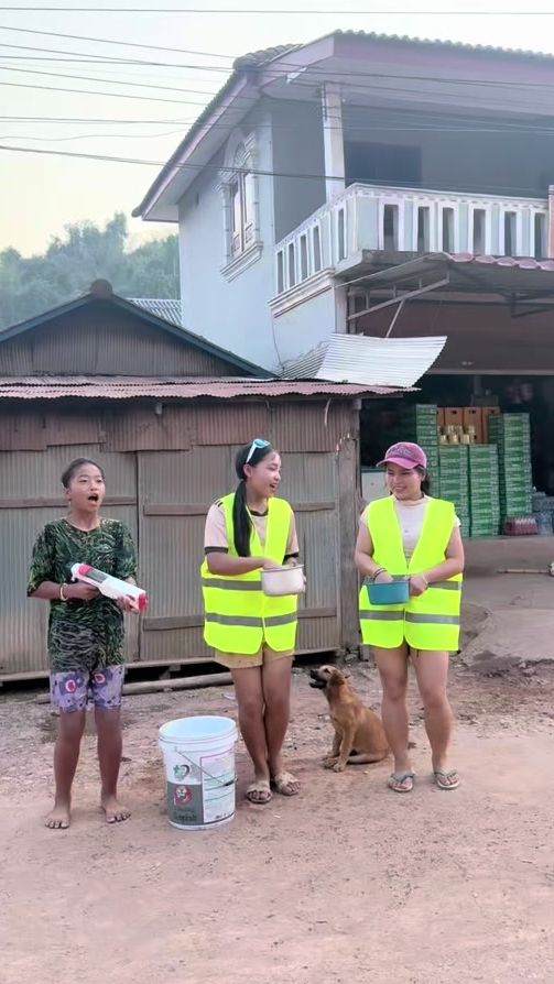 TikTok video thumbnail by phone.thip2