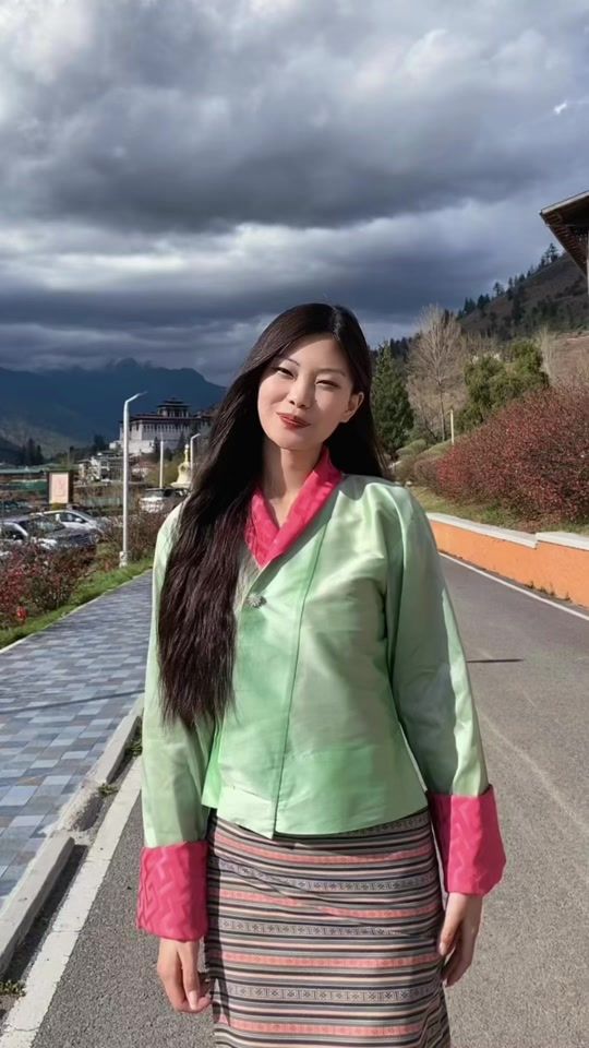 TikTok video thumbnail by yeatsho_doekar