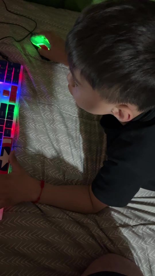 TikTok video thumbnail by jonnathan_1996