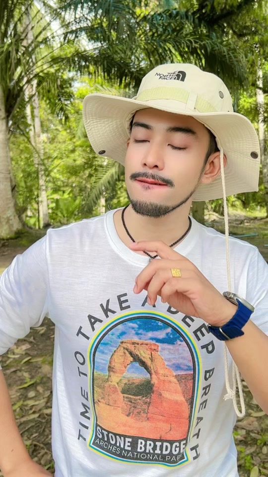 TikTok video thumbnail by born00
