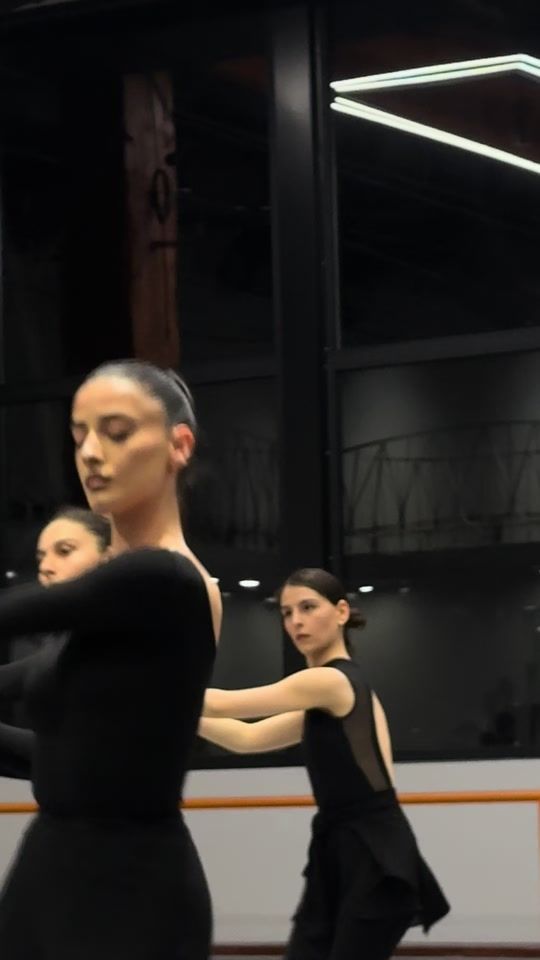 TikTok video thumbnail by l_laliko_l