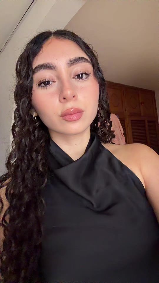 TikTok video thumbnail by nicollcorrea_