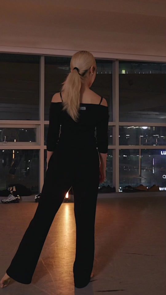 TikTok video thumbnail by w_3dance