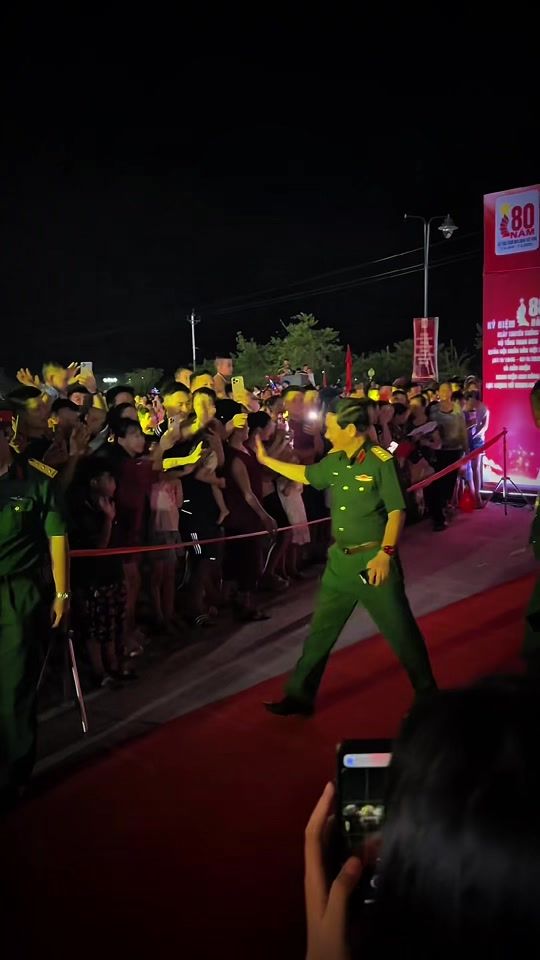 TikTok video thumbnail by groupquandoi