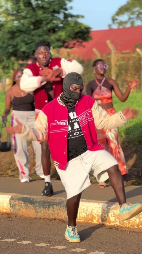 TikTok video thumbnail by masaka.dance.crew