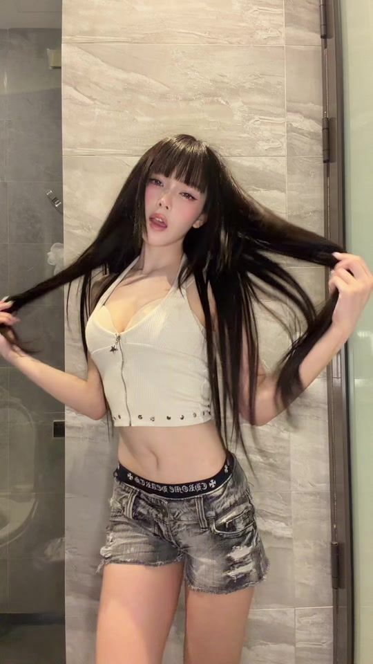 TikTok video thumbnail by demiumiu_