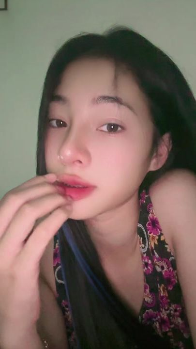TikTok video thumbnail by phone.799