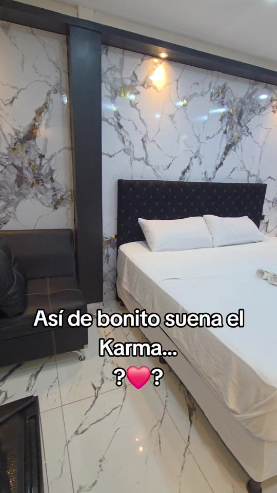 TikTok video thumbnail by hotel_role_suite