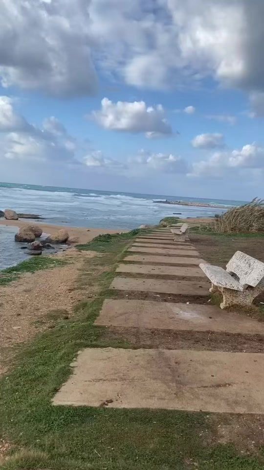 TikTok video thumbnail by amhi77_