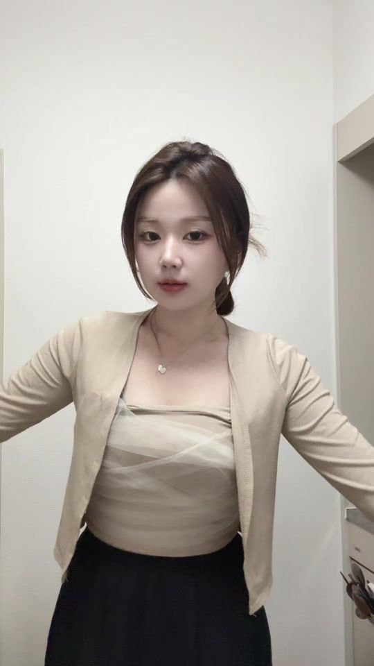 TikTok video thumbnail by xoxe_xy_r__xin