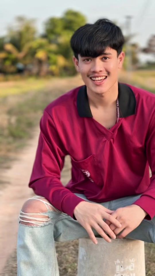 TikTok video thumbnail by viwki_