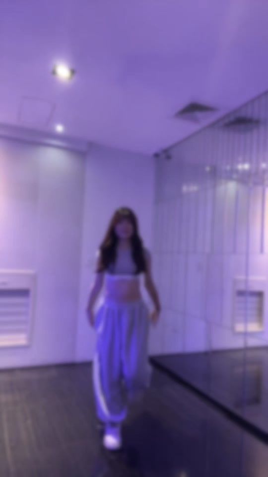 TikTok video thumbnail by zr.__.09