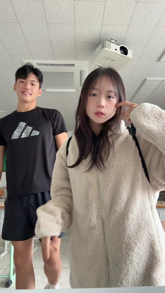 TikTok video thumbnail by tt._yi0