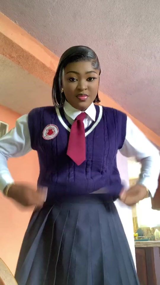 TikTok video thumbnail by school_thomassin