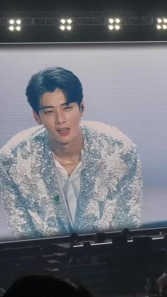 TikTok video thumbnail by rous_eunwoo