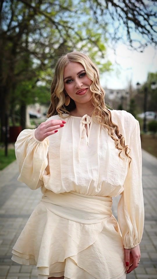 TikTok video thumbnail by eugeniashooping