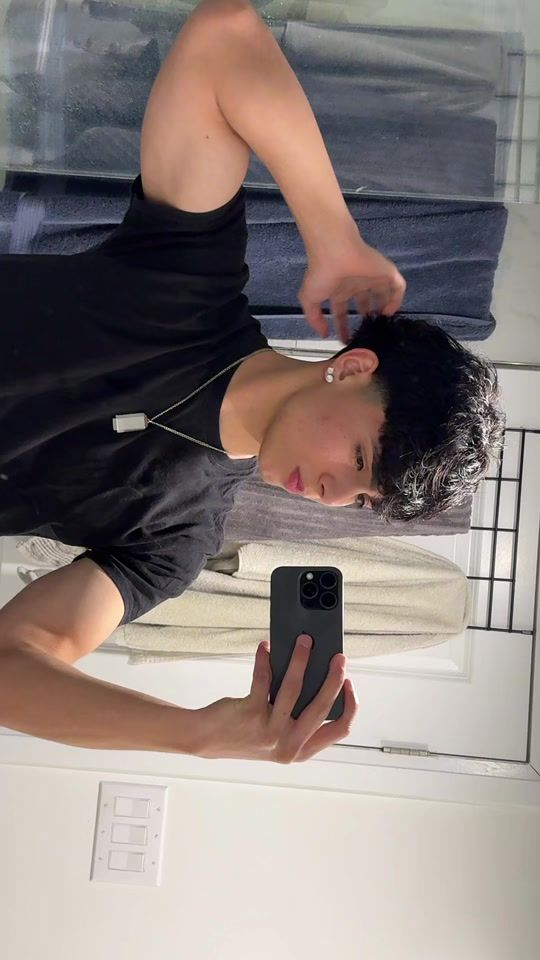 TikTok video thumbnail by jonyzc_